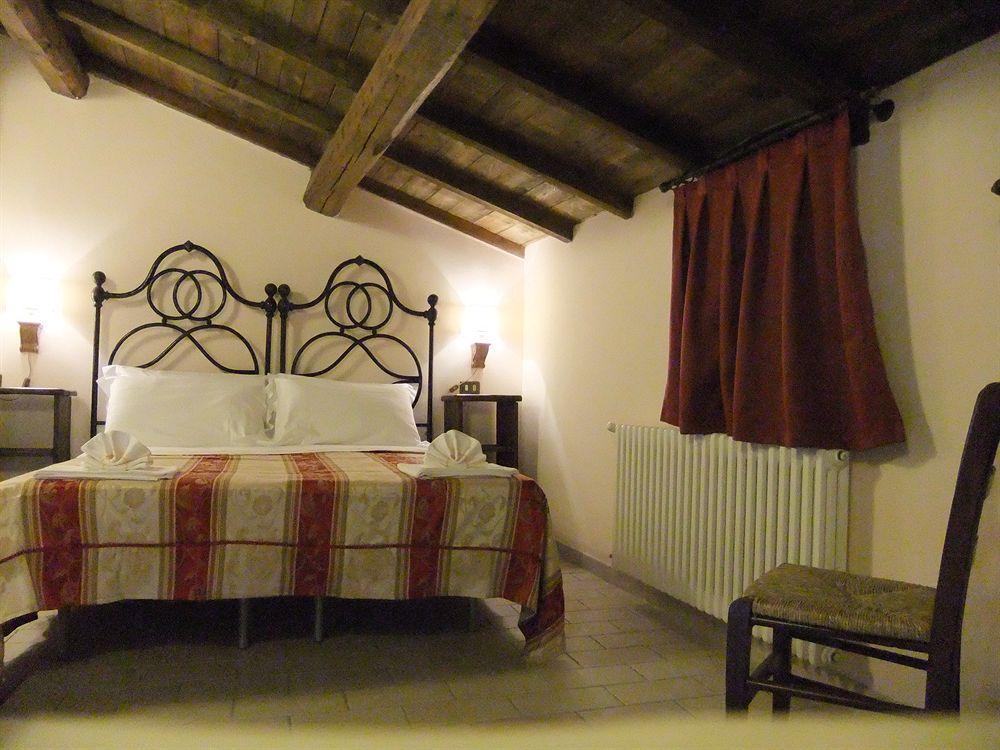 Aparthotel Residenza La Torre Santo Stefano Di Sessanio Exterior foto
