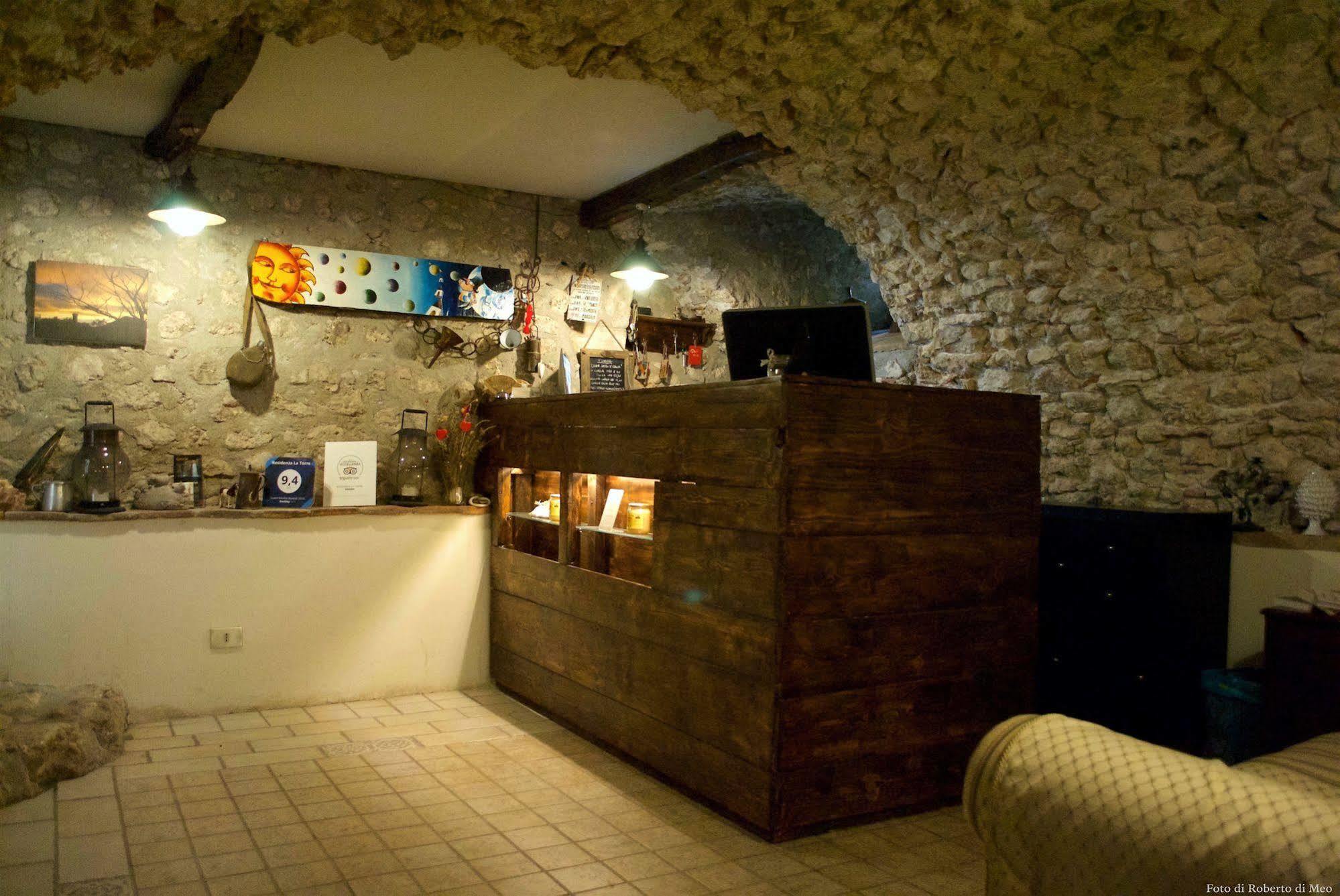 Aparthotel Residenza La Torre Santo Stefano Di Sessanio Exterior foto